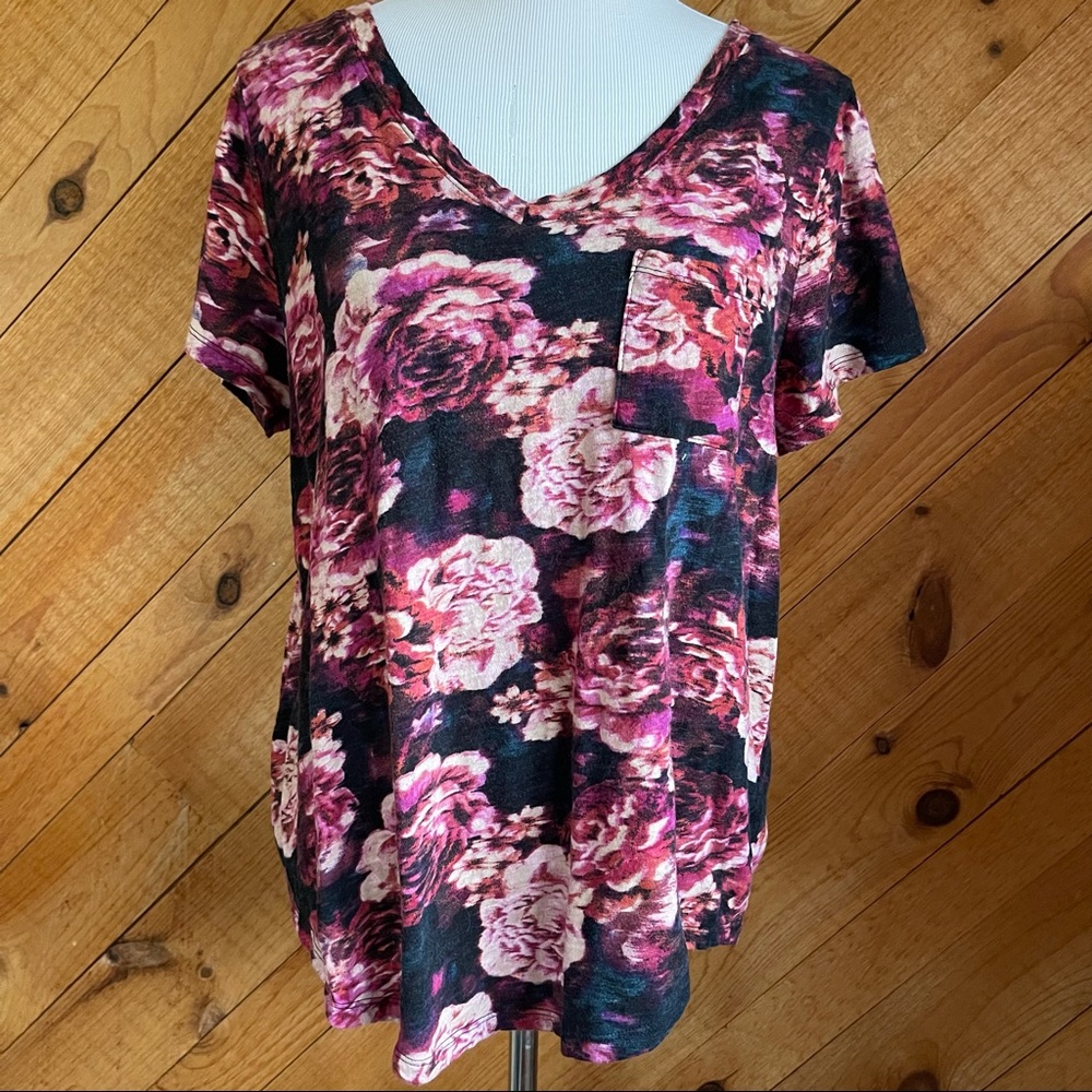 Torrid Floral T shirt size 1